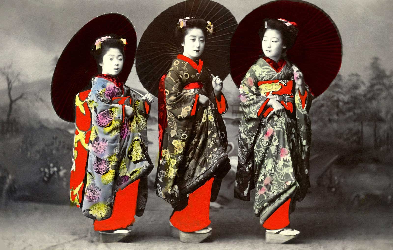 imagen de 3 niñas geishas en la antigüedad